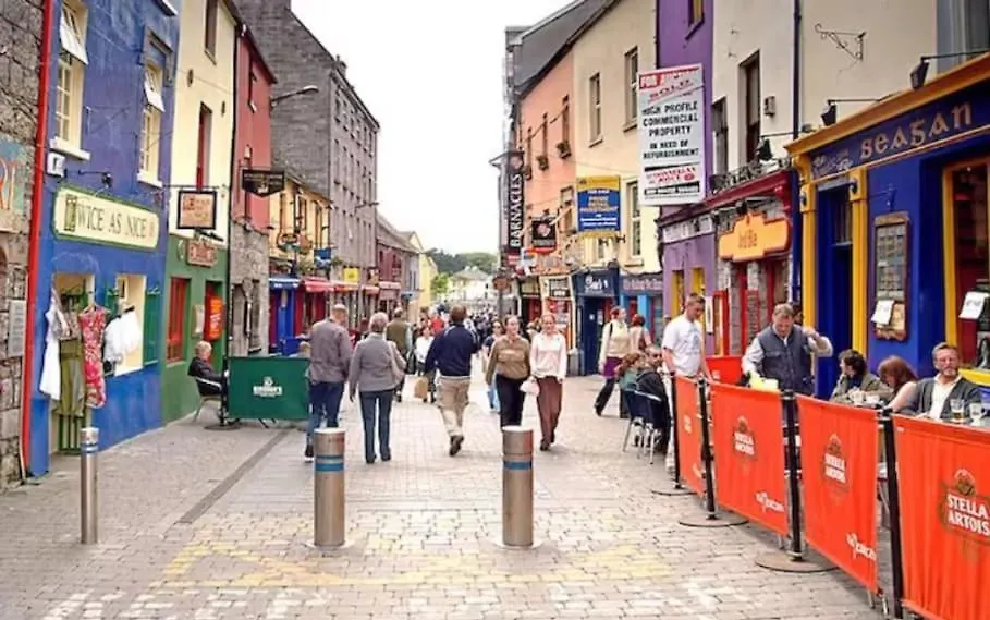 Harbour View Apartment - Two Bed With Parking Galway